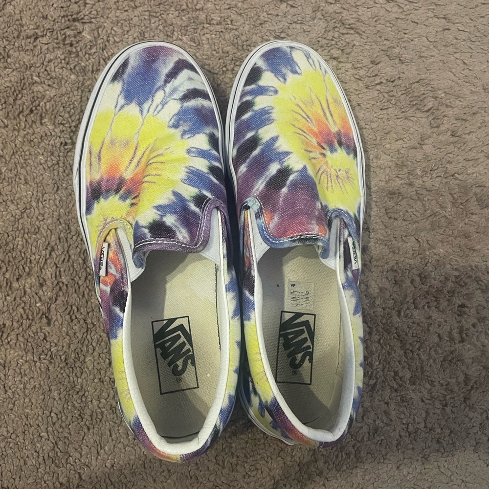 tie dye vans